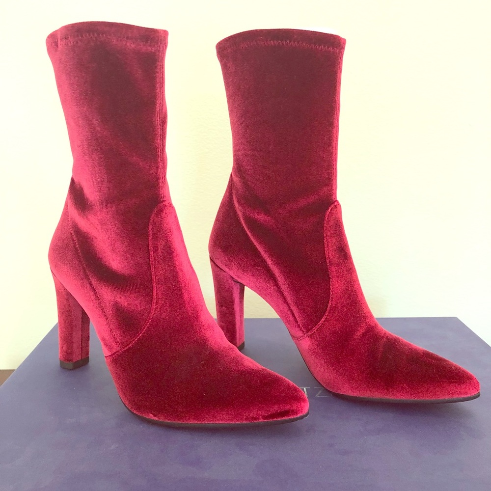 Stuart Weizmann Clinger Boot